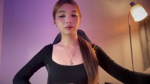 Snapshot of urasian_sweet_ria19 chatting on 11, 12, 2024 Ria online show from 11, 12, 2024