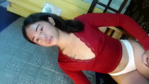 Snapshot of urasiangirl01 chatting on 6, 5, 2026 yesha online show from 6, 5, 2026