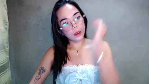 Snapshot of urbabydollx16 chatting on 28, 6, 2026 urbabydollx16 online show from 28, 6, 2026