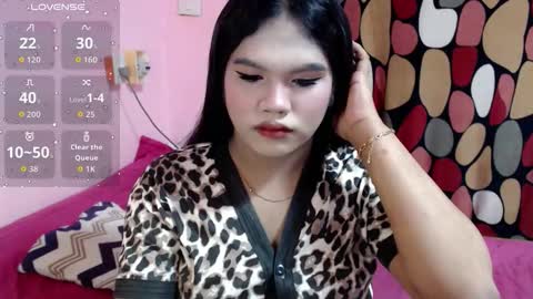 Snapshot of urbabysofia0305 chatting on 14, 10, 2025 Sofia online show from 14, 10, 2025