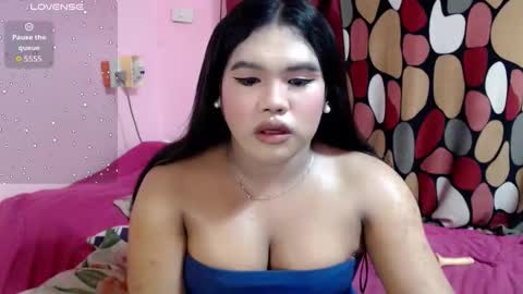 Snapshot of urbabysofia0305 chatting on 20, 10, 2025 Sofia online show from 20, 10, 2025