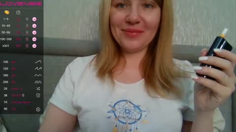 Snapshot of urbadkitty chatting on 4, 12, 2024 urbadkitty online show from 4, 12, 2024