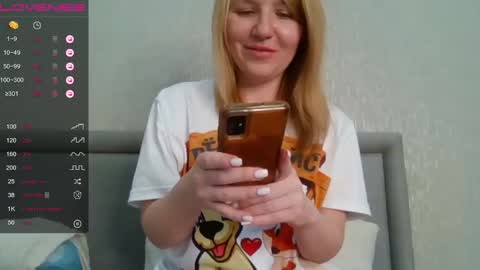 Snapshot of urbadkitty chatting on 11, 12, 2024 urbadkitty online show from 11, 12, 2024