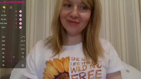 Snapshot of urbadkitty chatting on 14, 12, 2024 urbadkitty online show from 14, 12, 2024