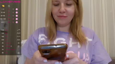 Snapshot of urbadkitty chatting on 25, 12, 2024 urbadkitty online show from 25, 12, 2024