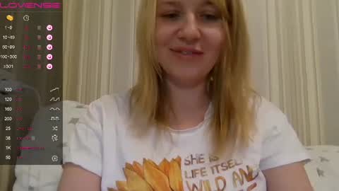 Snapshot of urbadkitty chatting on 14, 2, 2025 urbadkitty online show from 14, 2, 2025