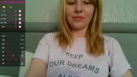 Snapshot of urbadkitty chatting on 27, 2, 2025 urbadkitty online show from 27, 2, 2025