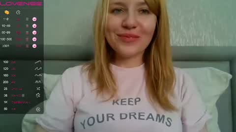 Snapshot of urbadkitty chatting on 5, 3, 2025 urbadkitty online show from 5, 3, 2025