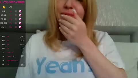 Snapshot of urbadkitty chatting on 10, 3, 2025 urbadkitty online show from 10, 3, 2025