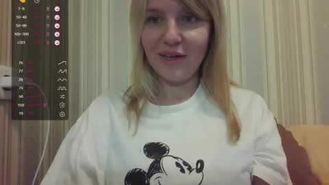 Snapshot of urbadkitty chatting on 19, 9, 2025 urbadkitty online show from 19, 9, 2025