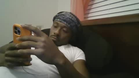UrbanDicc online show from 12, 2, 2025