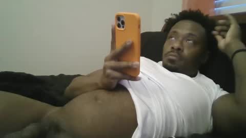 UrbanDicc online show from 4, 3, 2025