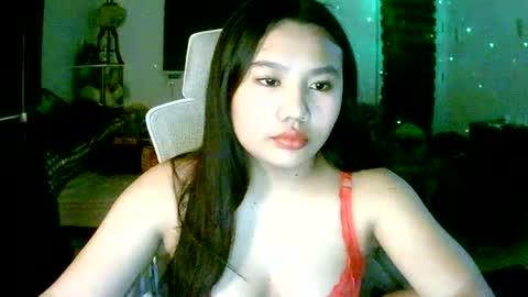 Snapshot of urbbygrl2 chatting on 29, 6, 2026 urbbygrl2 online show from 29, 6, 2026