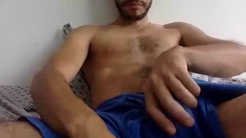 Snapshot of urbestbigdick chatting on 7, 10, 2025 urbestbigdick online show from 7, 10, 2025