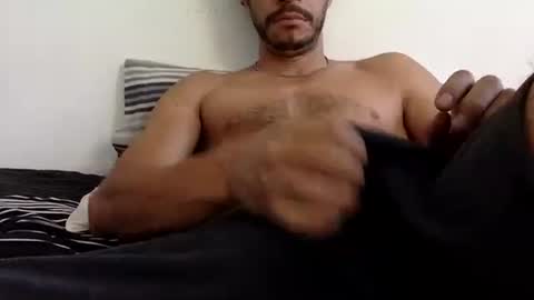 Snapshot of urbestbigdick chatting on 3, 3, 2026 urbestbigdick online show from 3, 3, 2026