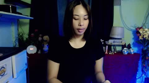 Snapshot of urcrushnextdoor_ chatting on 29, 12, 2024 urcrushnextdoor_ online show from 29, 12, 2024