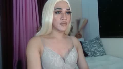 KENDALL online show from 12, 4, 2026