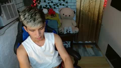 ASIANBBYBOY online show from 22, 11, 2025
