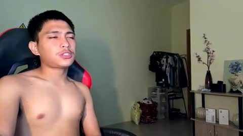 Snapshot of urcuteguy_jhonx chatting on 10, 3, 2026 Dannie online show from 10, 3, 2026