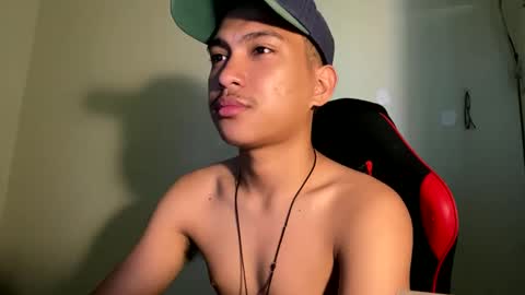Snapshot of urcuteguy_jhonx chatting on 27, 3, 2026 Dannie online show from 27, 3, 2026