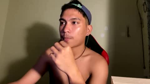 Snapshot of urcuteguy_jhonx chatting on 27, 3, 2026 Dannie online show from 27, 3, 2026