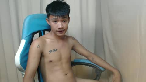 Snapshot of urcutejason chatting on 15, 12, 2025 jason online show from 15, 12, 2025