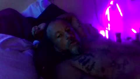 Snapshot of urdaddy875867 chatting on 14, 9, 2025 urdaddy875867 online show from 14, 9, 2025