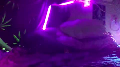 urdaddy875867 online show from 18, 11, 2025