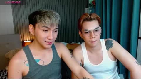 rose and khristine online show from 4, 11, 2025