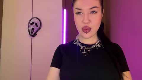 Margo online show from 4, 11, 2025