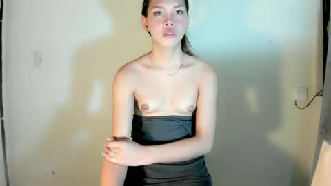 Snapshot of urdolly_rona chatting on 18, 6, 2026 Rona Ella online show from 18, 6, 2026