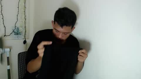 urdreamboy_clarin online show from 28, 11, 2025