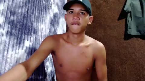 Snapshot of urdreamboy_clarin chatting on 7, 5, 2026 urdreamboy_clarin online show from 7, 5, 2026