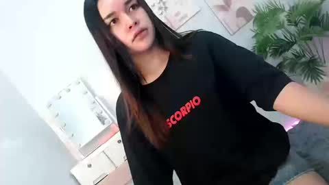 Snapshot of ure_asiancockgirl07 chatting on 23, 9, 2025 Bretesh online show from 23, 9, 2025