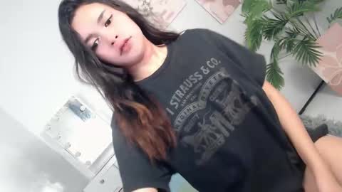 Snapshot of ure_asiancockgirl07 chatting on 27, 9, 2025 Bretesh online show from 27, 9, 2025