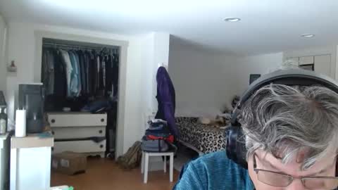 Gregor online show from 11, 2, 2025