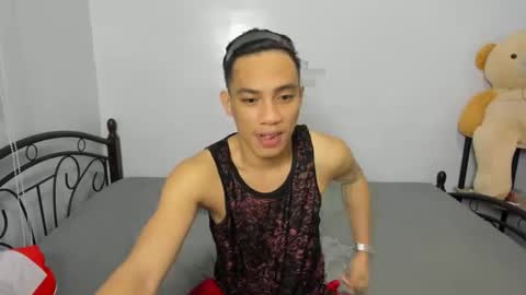 Snapshot of urfucker_vinz chatting on 2, 2, 2026 urfucker_vinz online show from 2, 2, 2026