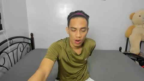 Snapshot of urfucker_vinz chatting on 6, 2, 2026 urfucker_vinz online show from 6, 2, 2026