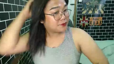 Snapshot of urgirl_dimple chatting on 13, 10, 2025 Dimple online show from 13, 10, 2025