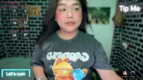 Snapshot of urgirl_dimple chatting on 8, 5, 2026 Dimple online show from 8, 5, 2026