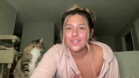 urgirlgracie966 online show from 17, 7, 2026