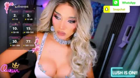 Snapshot of urgoddess_bella chatting on 4, 6, 2026 My bella 3 online show from 4, 6, 2026