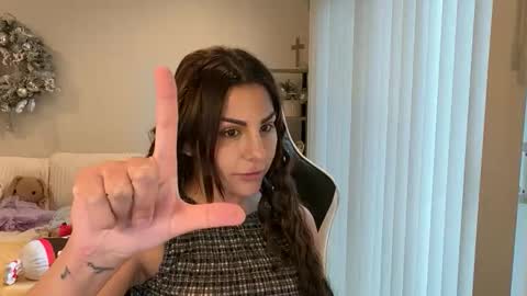 Snapshot of urgoddessmarla chatting on 7, 4, 2026 Goddess Marla online show from 7, 4, 2026