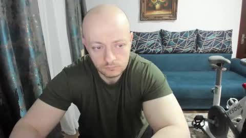 Snapshot of urgymcrush chatting on 2, 3, 2025 UrGymCrush online show from 2, 3, 2025