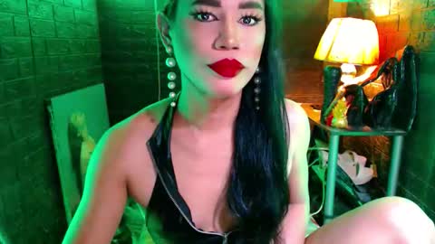 queen norelle online show from 19, 4, 2026