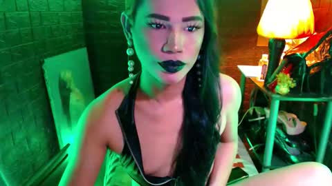 Snapshot of urhardcockqueenxxx chatting on 6, 6, 2026 queen norelle online show from 6, 6, 2026