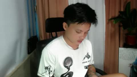 Snapshot of urhot_fucker13 chatting on 5, 10, 2025 JUST CALL MY NAME jayrus  online show from 5, 10, 2025