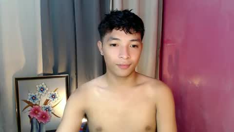 Snapshot of urhotethanxx chatting on 28, 10, 2025 Ethan online show from 28, 10, 2025