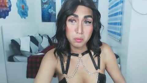 Snapshot of urhotsapphire chatting on 13, 4, 2026 urhotsapphire online show from 13, 4, 2026
