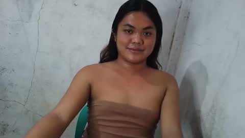 Snapshot of urhottie_bella chatting on 16, 3, 2026 urhottie_bella online show from 16, 3, 2026